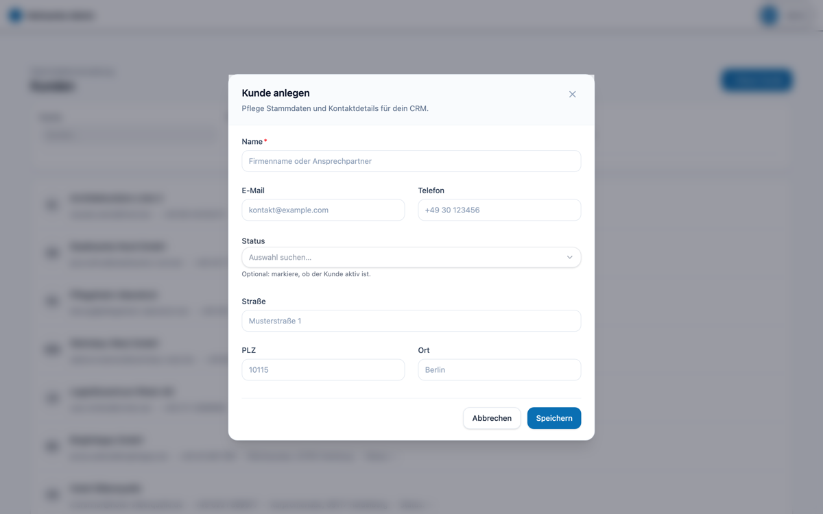 Dialog „Kunde anlegen“ im Admin-Panel mit Name, E-Mail, Telefon, Status, Straße, PLZ und Ort